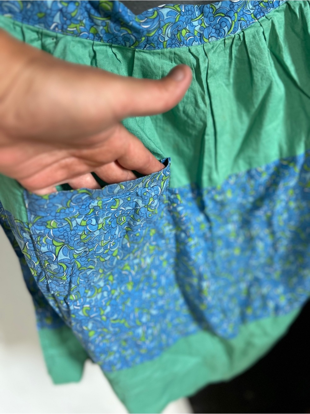 Vintage 60s/70s Handmade Apron - Picture 3 of 12